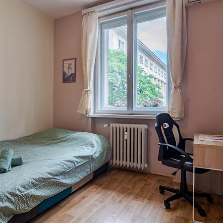 The Top Spot - Cute Little Studio In The Center Sofia Exterior photo